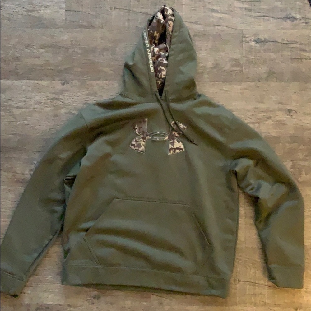 Under Armour Hoodie